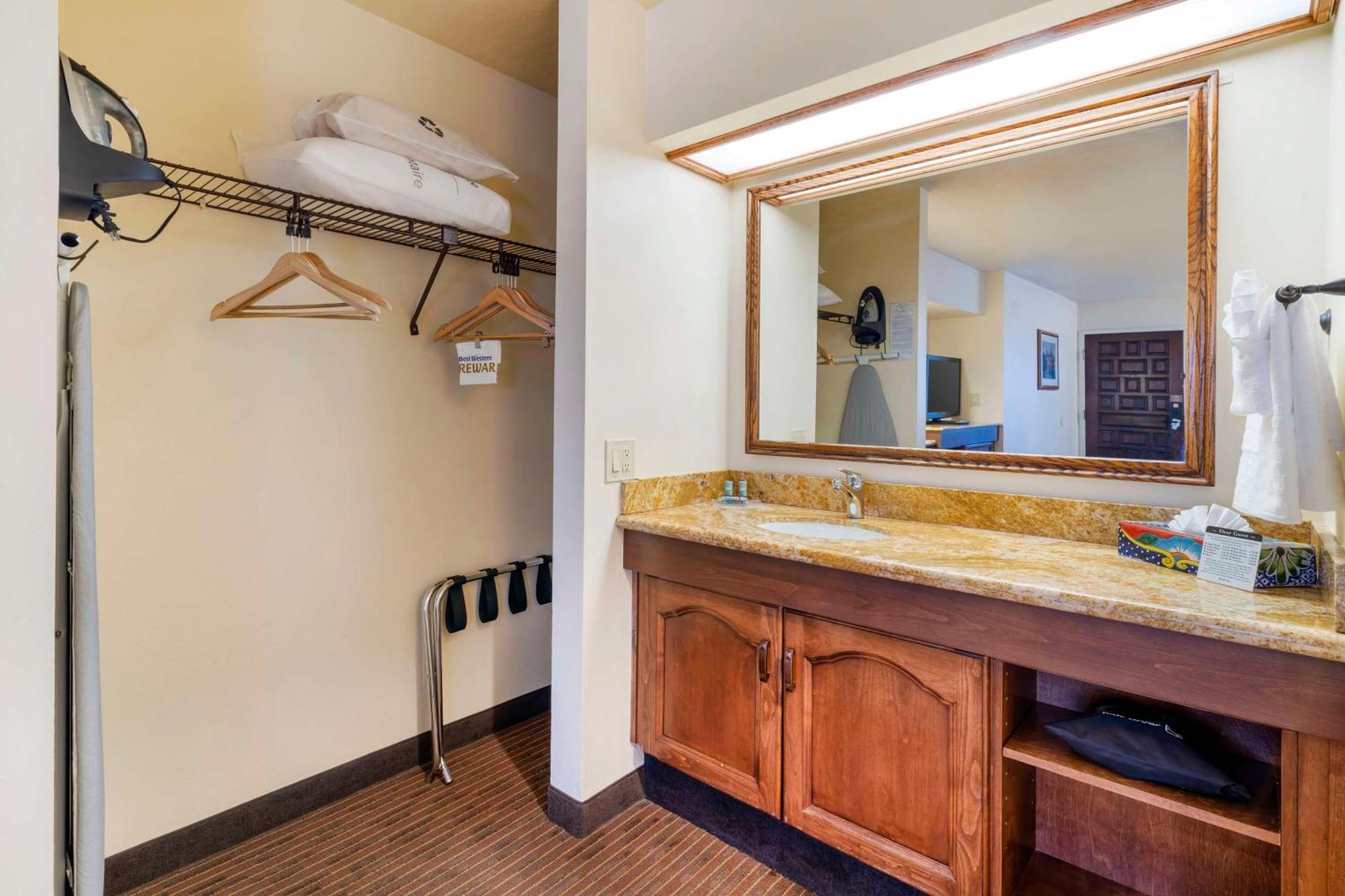 Best Western Casa Grande Inn Arroyo Grande Eksteriør billede